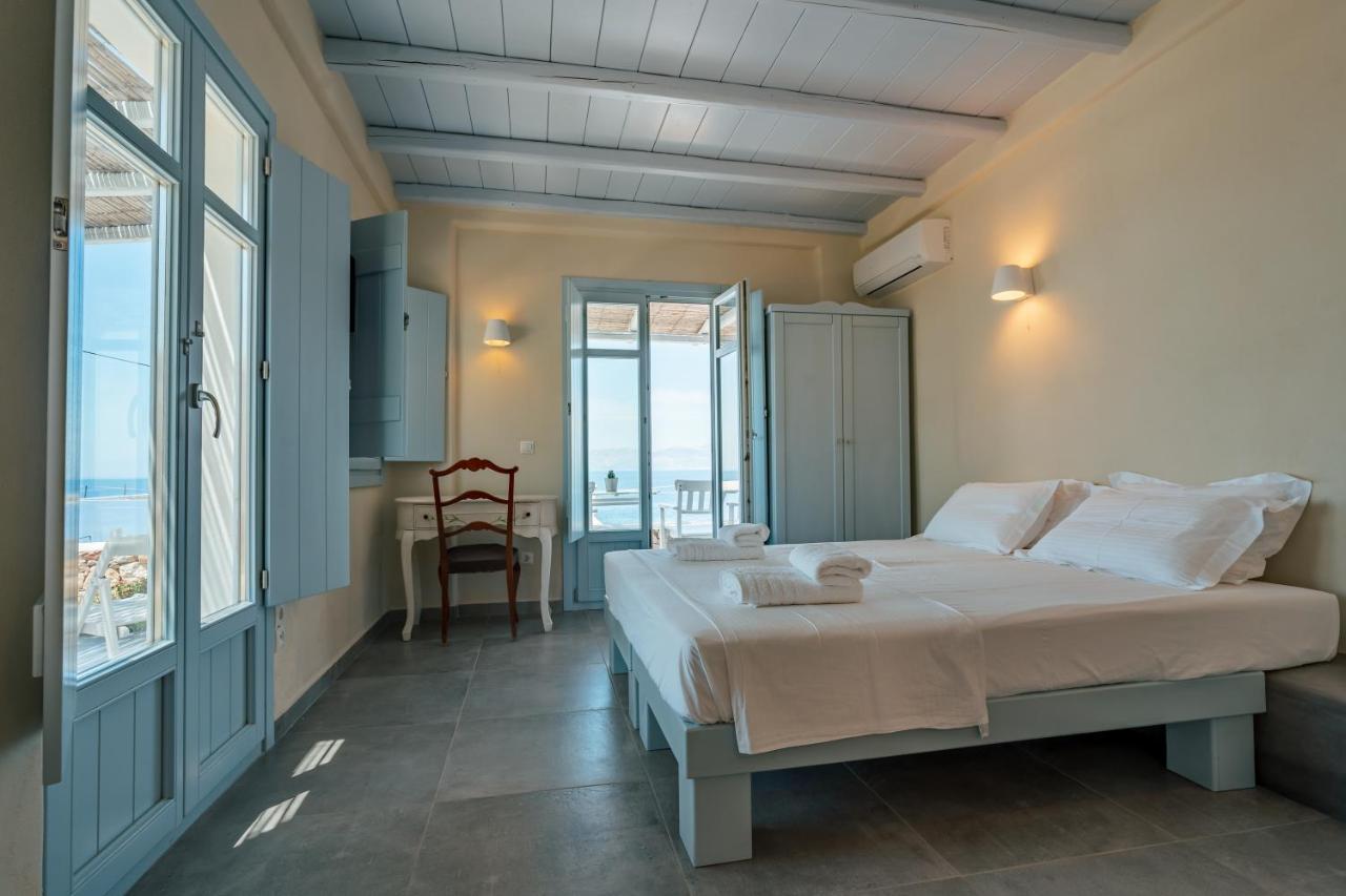 Makares Aparthotel Donoussa Exterior photo