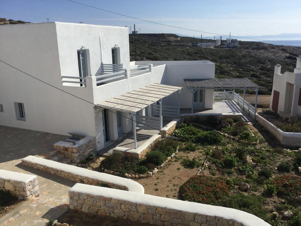 Makares Aparthotel Donoussa Exterior photo