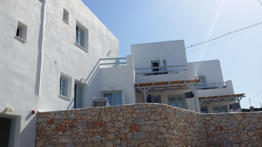 Makares Aparthotel Donoussa Exterior photo