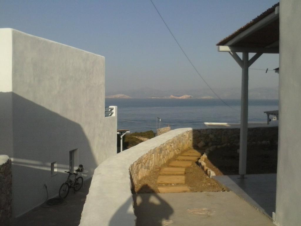 Makares Aparthotel Donoussa Exterior photo